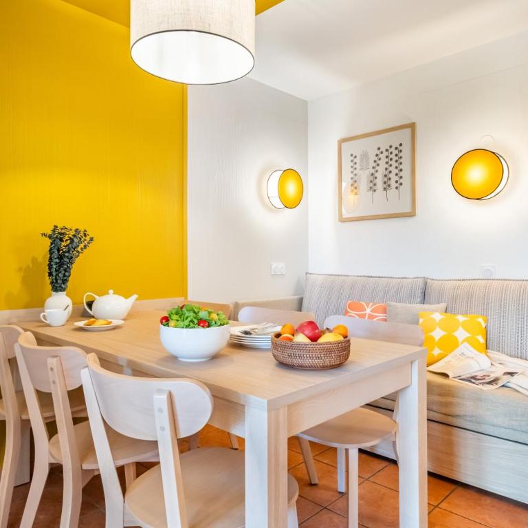 Résidence Pierre & Vacances Les Rives de Cannes Mandelieu - Appartement 2 Chambres Supérieur avec Terrasse (6 Personnes) - Rez-de-Jardin - 2