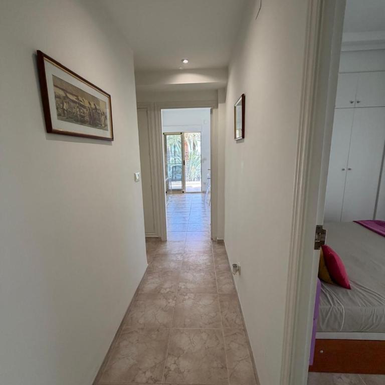 Ventura San Fernando - Three-Bedroom Apartment - 23