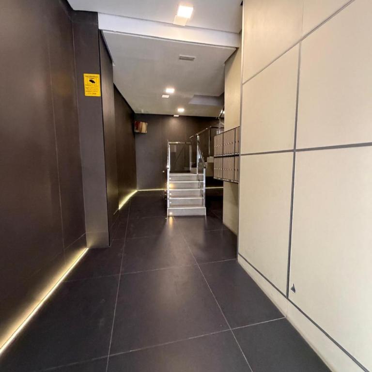 Ventura San Fernando - Three-Bedroom Apartment - 35