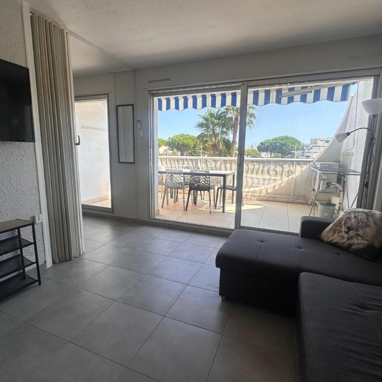La Goélette Appartement terrasse proche plage Port Camargue - Apartment - 14