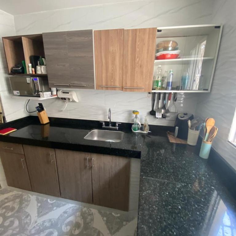Casa Bellavista Barranquilla - Habitación Doble con baño privado - 18