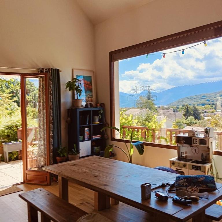 Grande maison entre montagne et campagne - Villa - 45