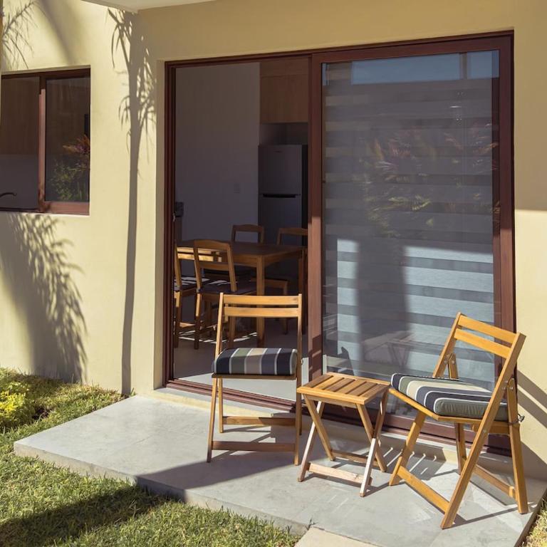 Perfect combination of comfort and sea - Three-Bedroom Apartment - 14
