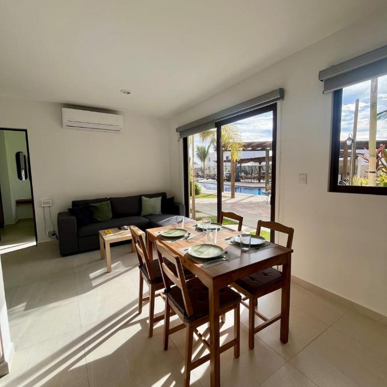 Perfect combination of comfort and sea - Three-Bedroom Apartment - 17