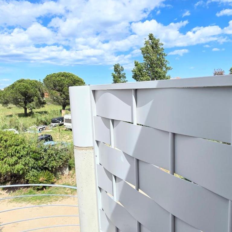 Le Barcarès - gîte "Carlit" climatisé 2 chambres pour 6 personnes, à 10 mns à pied de la plage, avec place de parking - Apartment mit 2 Schlafzimmern - 16
