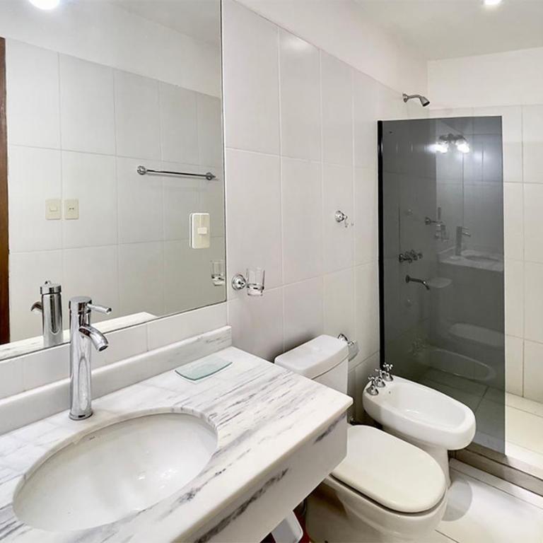 Tiny Houses en Asunción. Zona Aeropuerto-Rakiura - Casa Unifamiliar de 3 dormitorios - 11