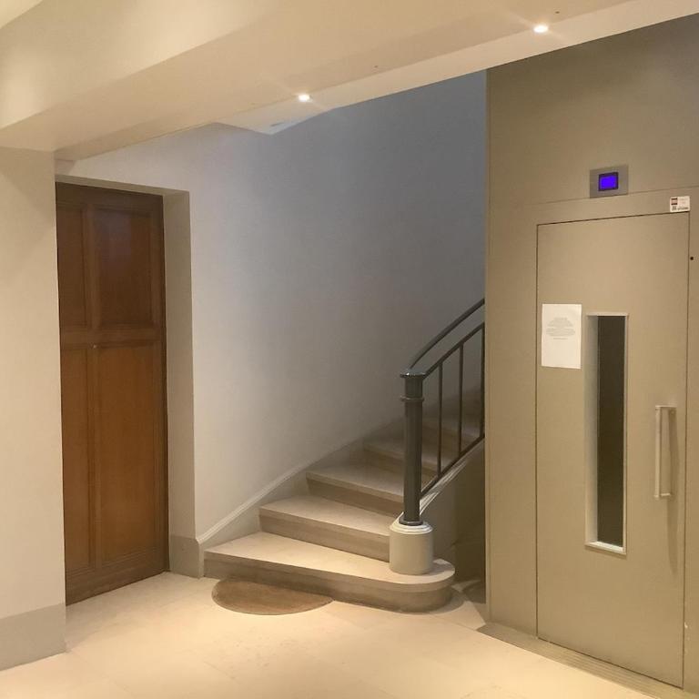 apartment Marais 150 meters from ile Saint louis - Appartement 3 Chambres - 32