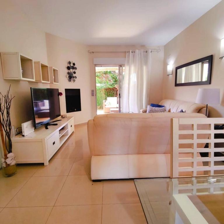 Coqueto by Edeal HOMES - Two-Bedroom Apartment - 29