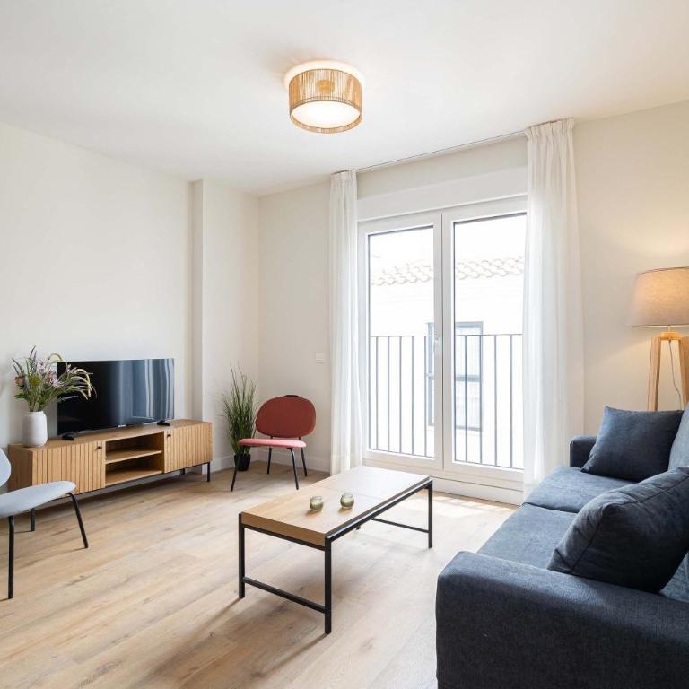 Urban Escape in Central Malaga by Stay Homy - Apartamento - 10