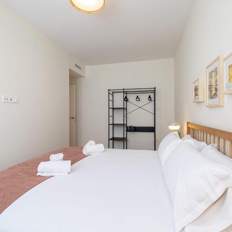 2BR for 4 Central Malaga Quiet Area by Stay Homy - Apartamento - 9