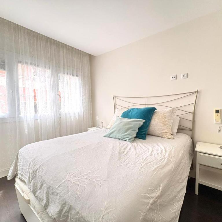 Portugal - Apartamento de 2 dormitorios con balcón - 5