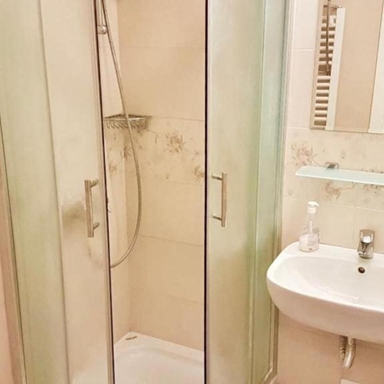 Gaudi apartment - Apartman sa 1 Spavaćom Sobom - 5