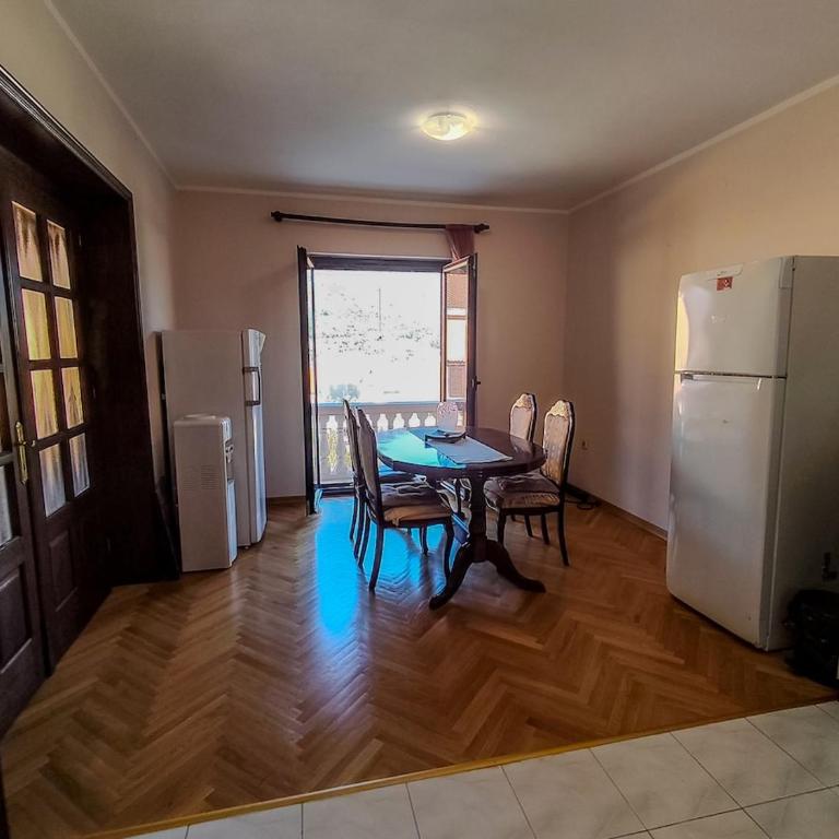 Apartment Anastasija - Two-Bedroom Apartment with Bay View - 6
