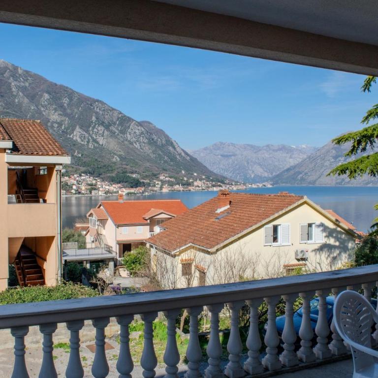 Apartment Anastasija - Two-Bedroom Apartment with Bay View - 16