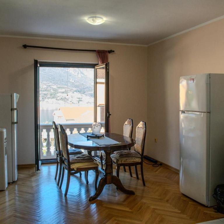 Apartment Anastasija - Two-Bedroom Apartment with Bay View - 45