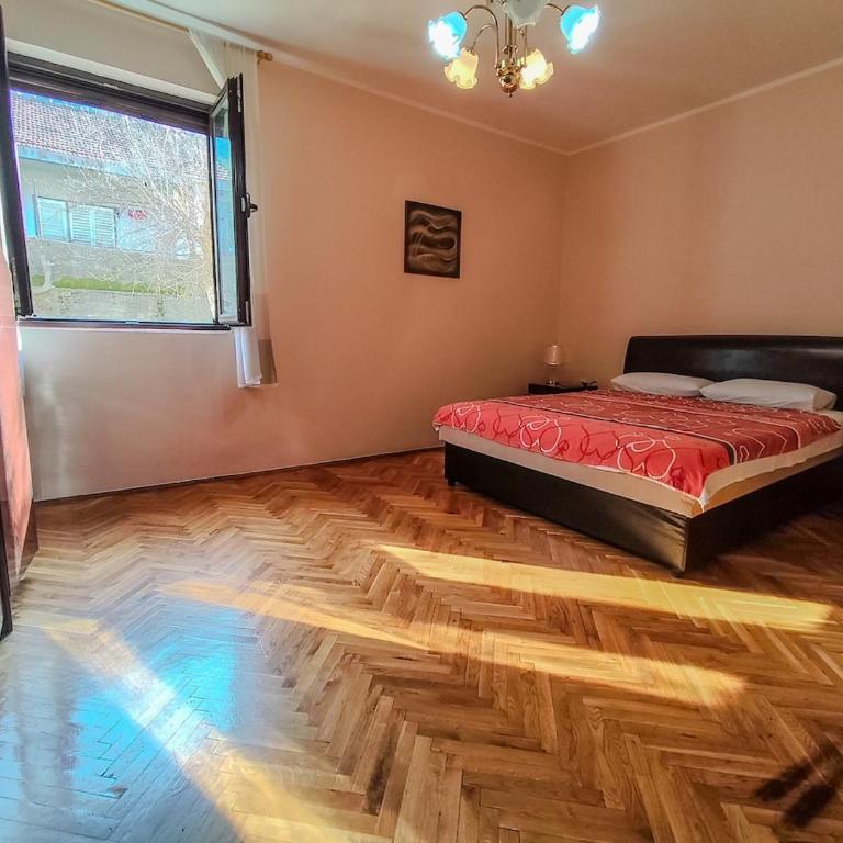 Apartment Anastasija - Two-Bedroom Apartment with Bay View - 61