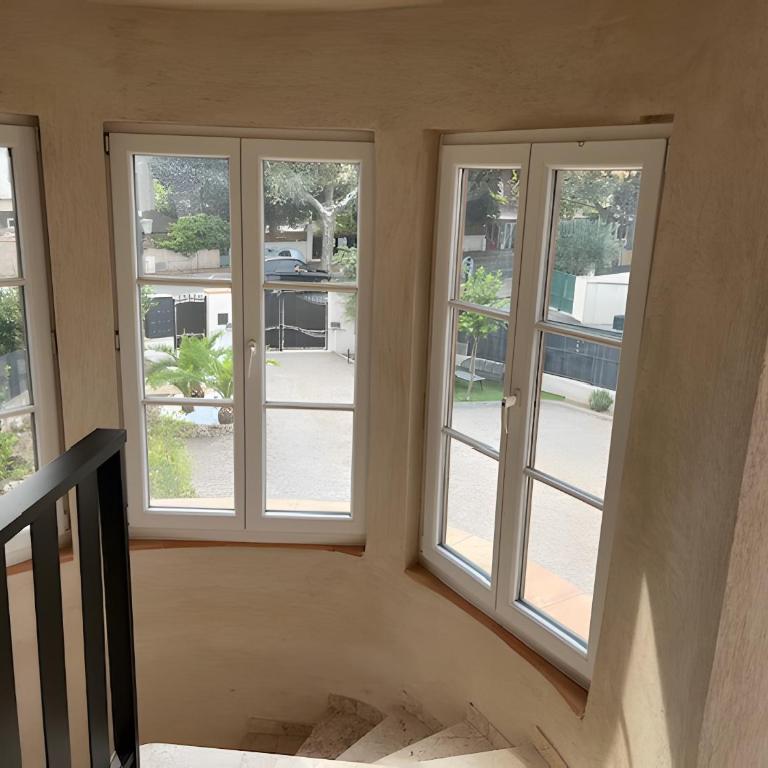 Appartement Moderne 1 à Fréjus - Apartamento Superior de 1 dormitorio con balcón - 25