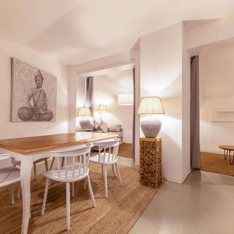 Campo dei Fiori Historic Apartment - Appartamento con 2 Camere da Letto - 29