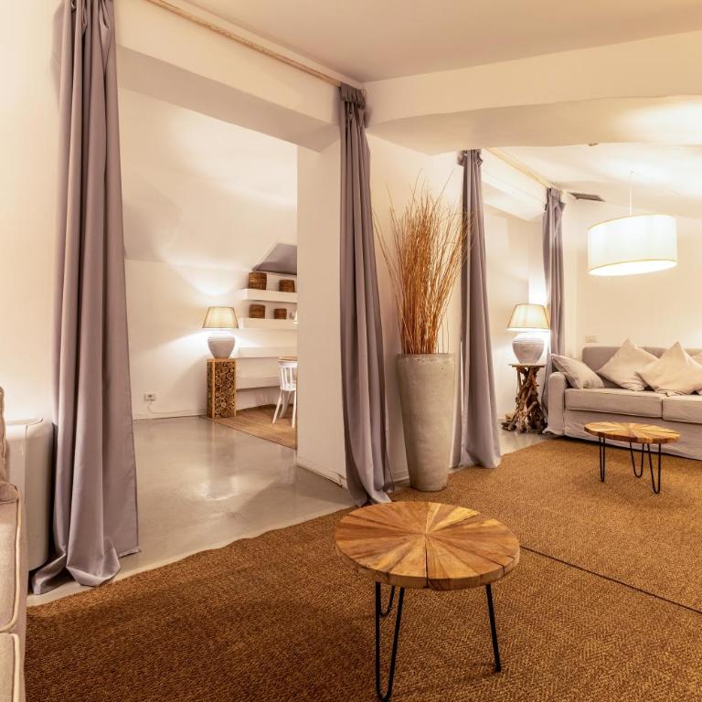 Campo dei Fiori Historic Apartment - Appartamento con 2 Camere da Letto - 35