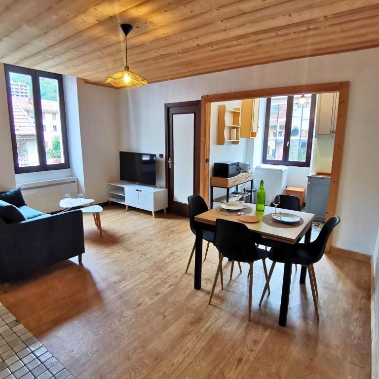 Grand T2 avec balcon - proche centre historique - Apartment mit 1 Schlafzimmer - 1