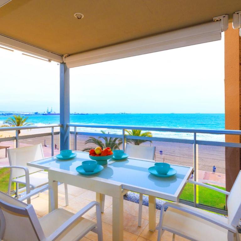 Apartment PINEDA BEACH - Apartment with Sea View - 1