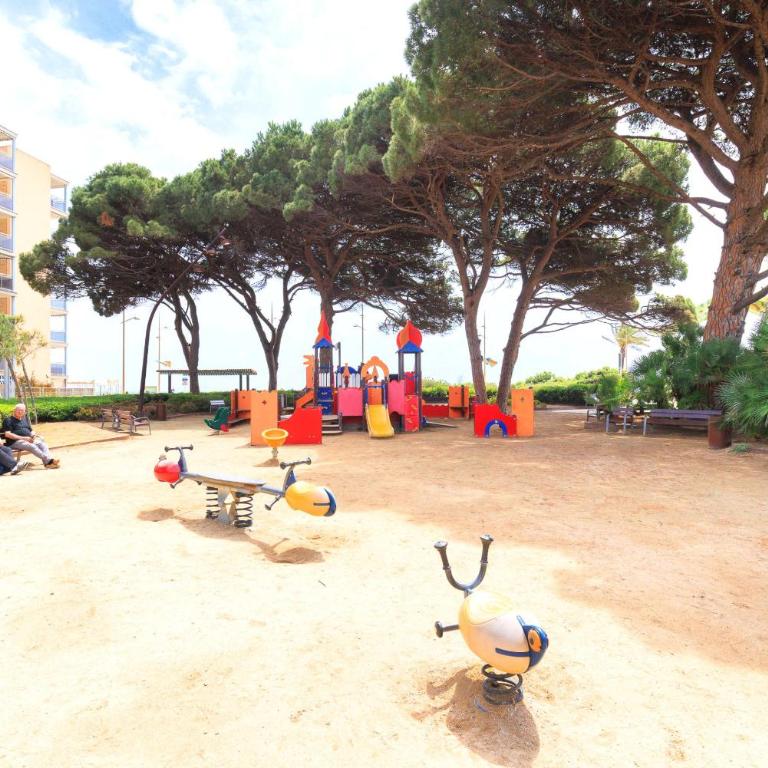 Apartment PINEDA BEACH - Apartment with Sea View - 20