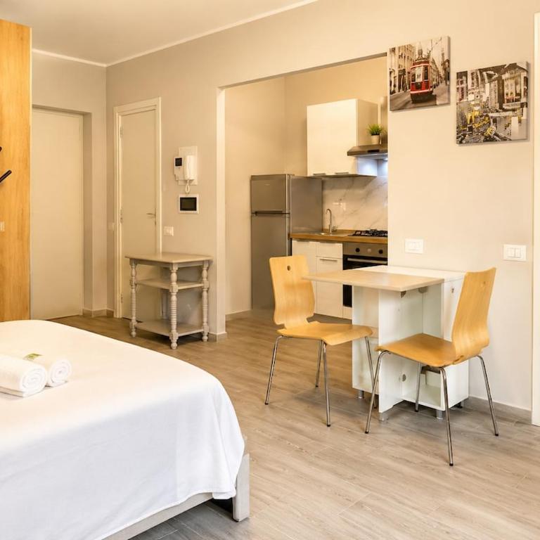 Comfort Studio - Design Moderno & Free Parking - Appartamento con 2 Camere da Letto - 2