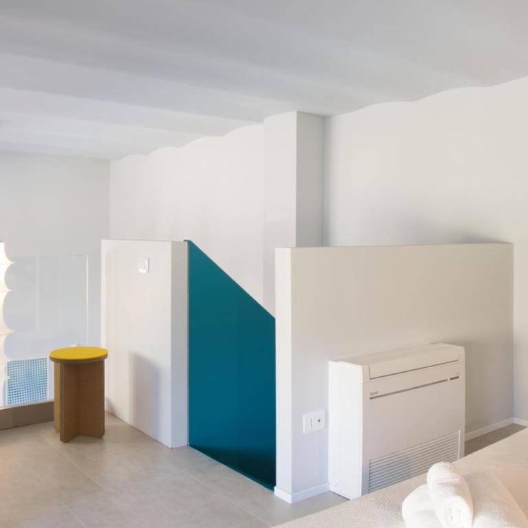 Bezzecca 9 – Design Loft Steps from the Lake - Appartamento - 24