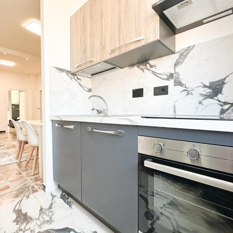 Suite artistica a Torino Nord Stadium & Hospital - Two-Bedroom Apartment with Balcony - 6