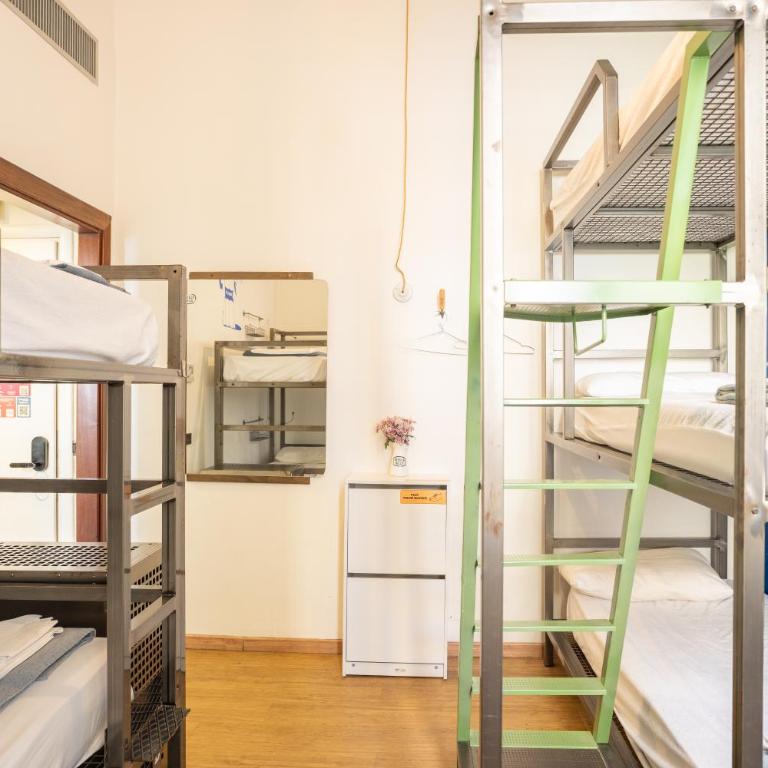 Ostello Bello Milano Centrale - Posto Letto in Dormitorio Misto con 5 Letti - 5