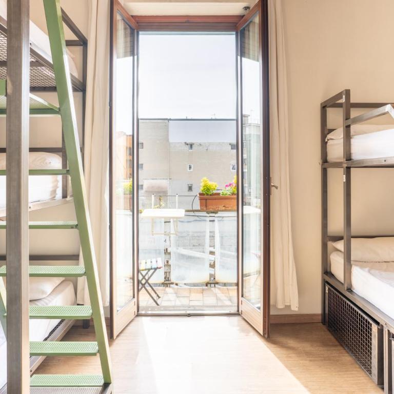 Ostello Bello Milano Centrale - Posto Letto in Dormitorio Misto con 5 Letti - 1