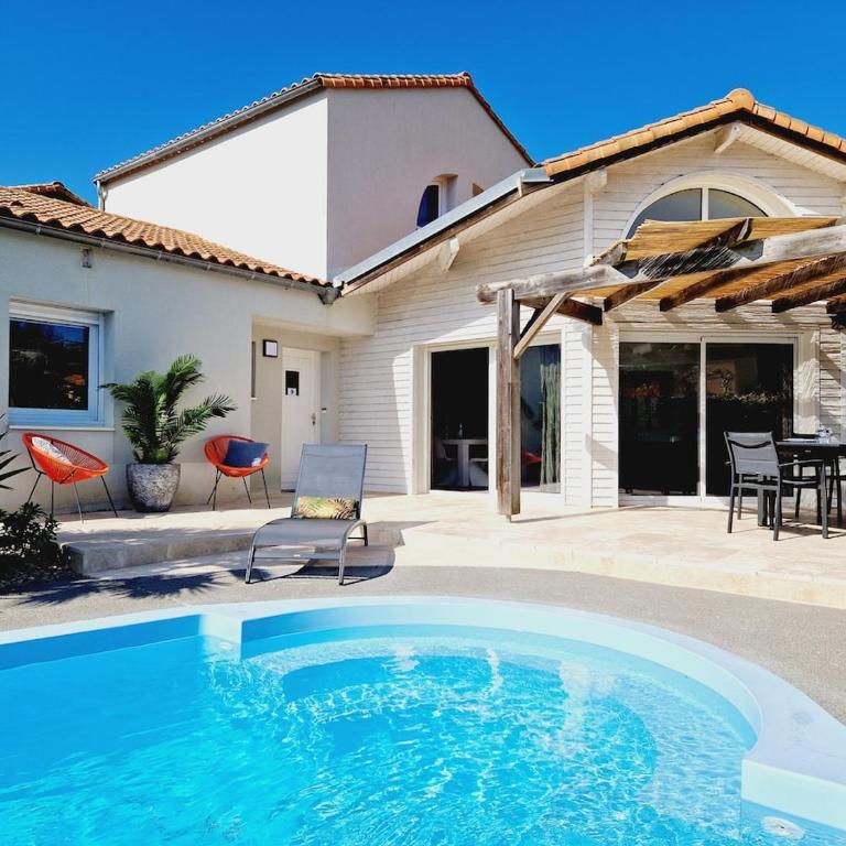 Villa 09, piscine chauffée 8 personnes à 2 pas de l'océan - Casa Vacanze - 4