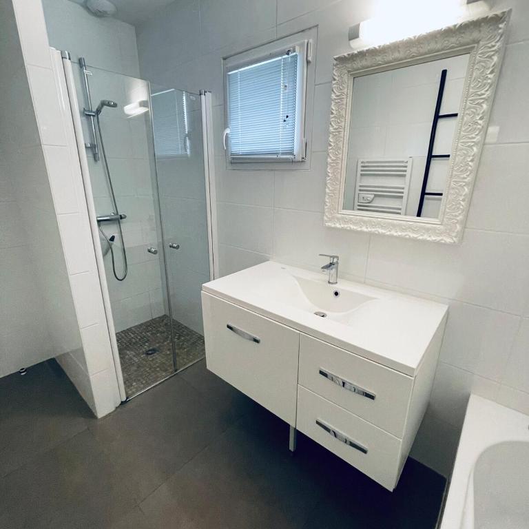 Villa 09, piscine chauffée 8 personnes à 2 pas de l'océan - Casa Vacanze - 40