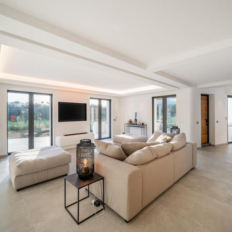 Villa neuve sur Golf - Soleil couchant - Piscine - Villa - 8