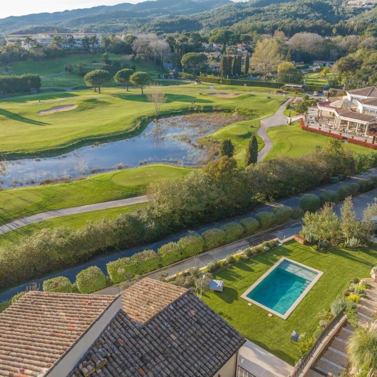 Villa neuve sur Golf - Soleil couchant - Piscine - Villa - 15
