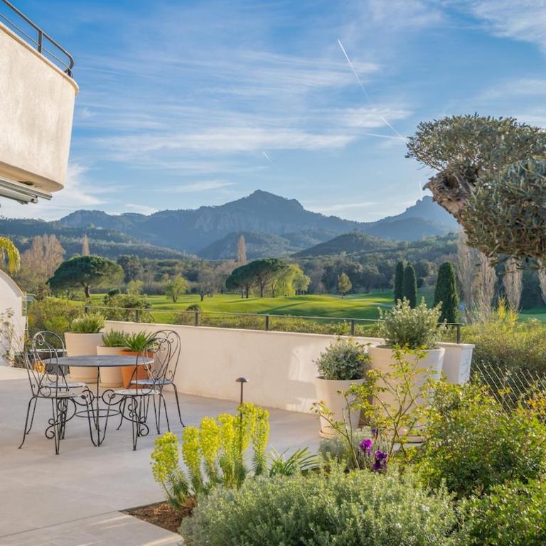 Villa neuve sur Golf - Soleil couchant - Piscine - Villa - 42
