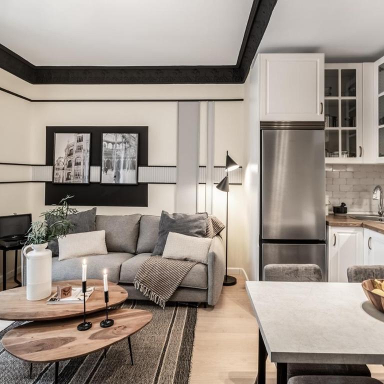 Spacest - Calle de Fernández de los Ríos A - Apartamento - 14