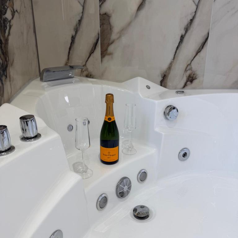 Premium Whirlpool Residence JR - Free Parking - Apartment mit 1 Schlafzimmer - 15