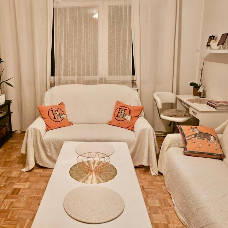 Cozy Stay Near Airport - Apartman sa 2 Spavaće Sobe - 21