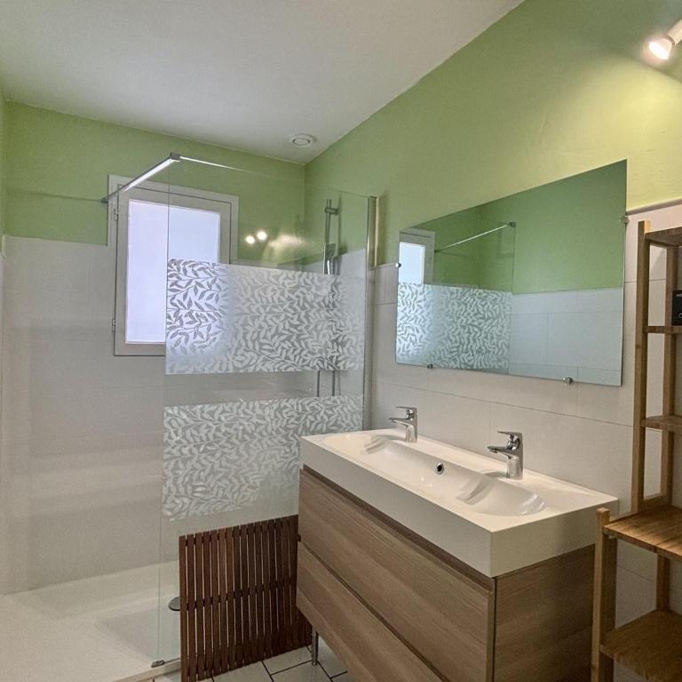 La Julaumaga, Maison de famille quartier Pironnière - Maison de Vacances - 11