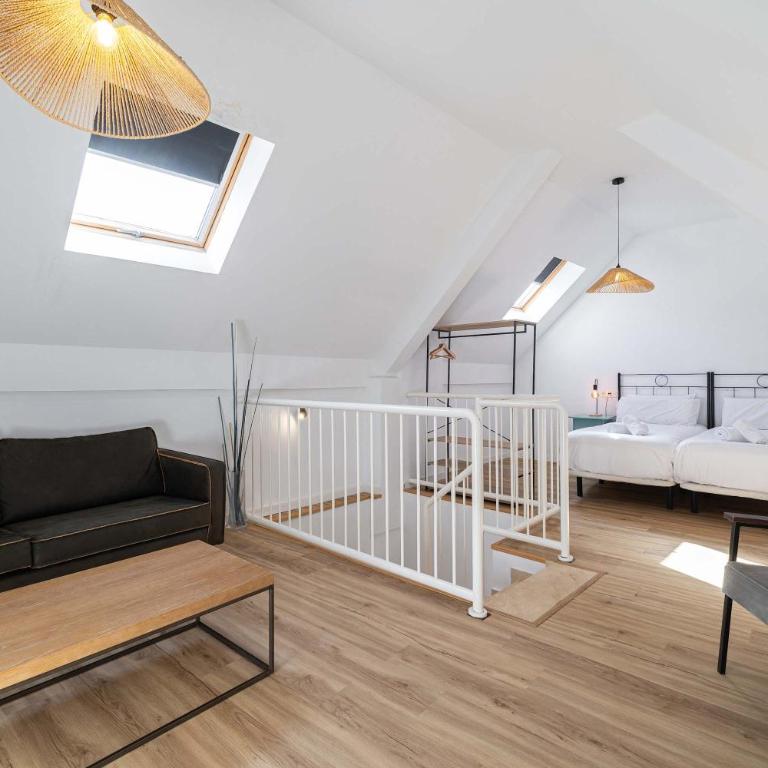 Modern Duplex - 10 Min Walk to City Center - Apartamento - 10