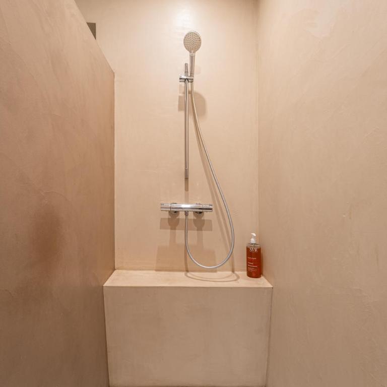 Appartement Luxe Rotonde - Vue Panoramique - Clim - Appartement 2 Chambres - 10