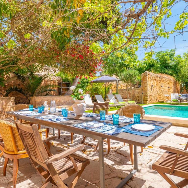 VILLA SANTANYI SUEÑO DE VERANO - Beautiful country house with private pool and free Wi-Fi - Villa - 6