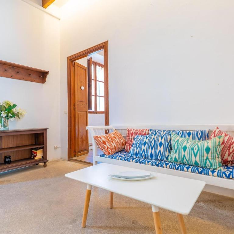 VILLA SANTANYI SUEÑO DE VERANO - Beautiful country house with private pool and free Wi-Fi - Villa - 11