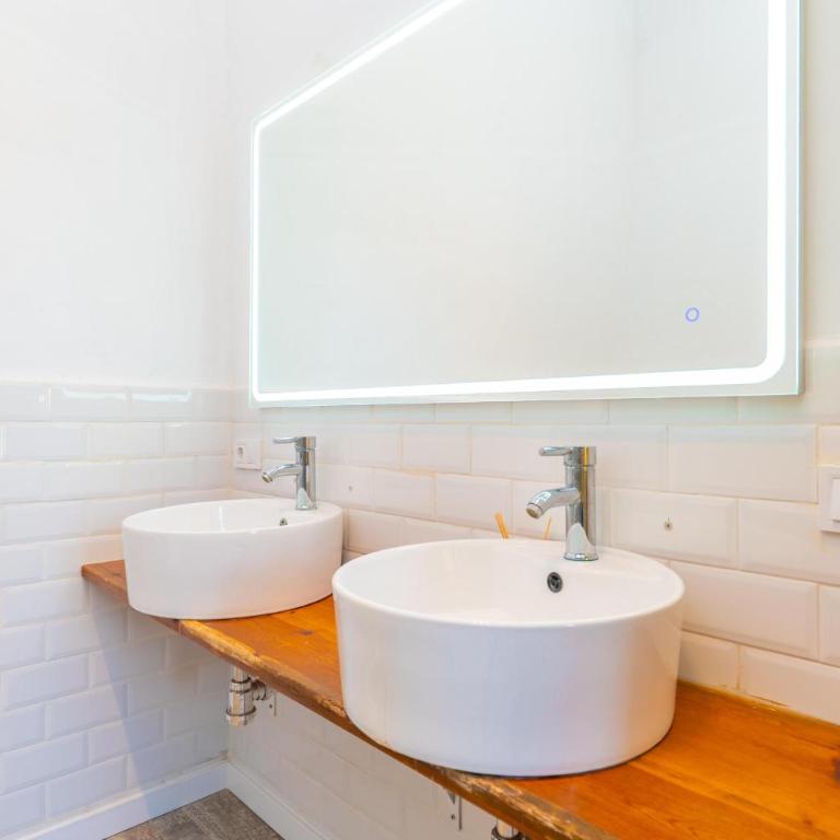 VILLA SANTANYI SUEÑO DE VERANO - Beautiful country house with private pool and free Wi-Fi - Villa - 36