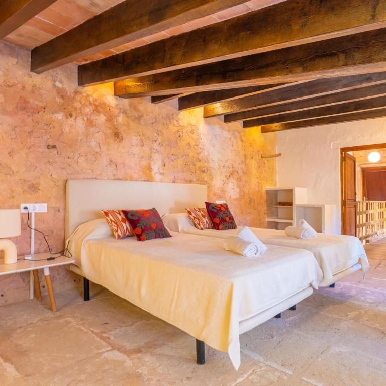 VILLA SANTANYI SUEÑO DE VERANO - Beautiful country house with private pool and free Wi-Fi - Villa - 42