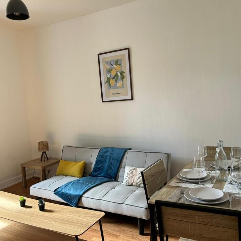 Le Tilleul, à 5min à pied de la Gare - One-Bedroom Apartment - 26