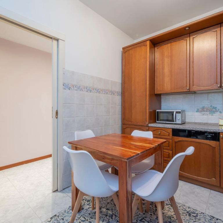 I-Host Apartment - PASUBIO 10 - Appartamento con 1 Camera da Letto - 15