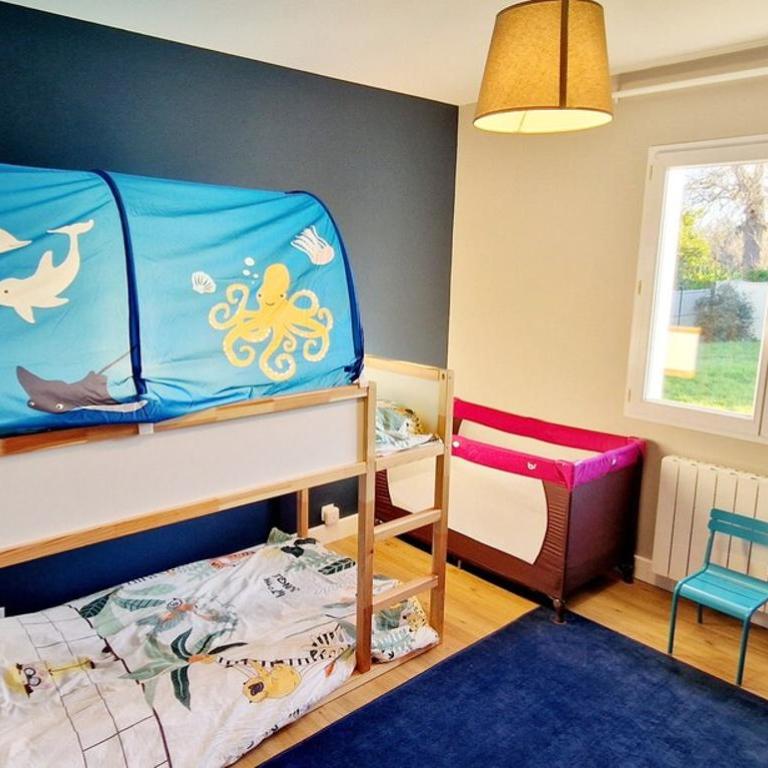 Le Renclos, maison familiale avec piscine chauffée - Ferienhaus - 11