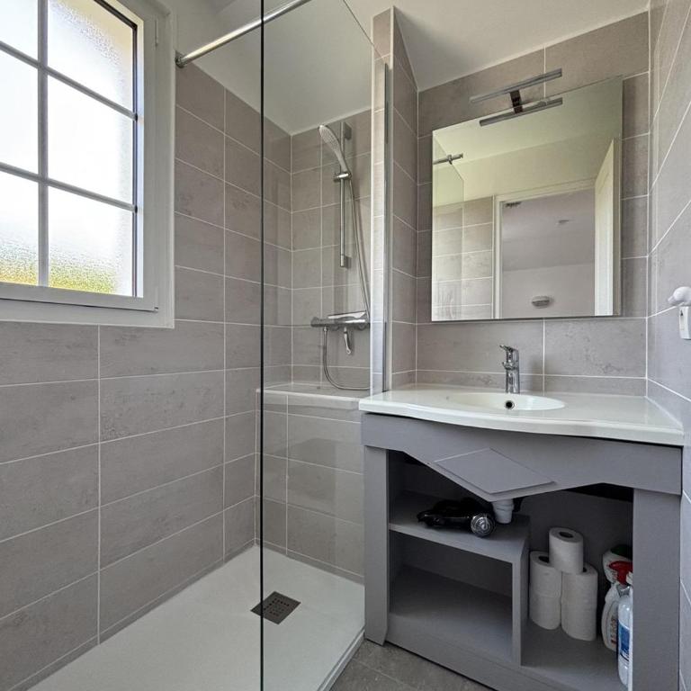 "LA MAISON DU BOCAGE" Maison 6 personnes, accès piscines gratuit, résidence privée au coeur d'un golf - Maison 2 Chambres - 20